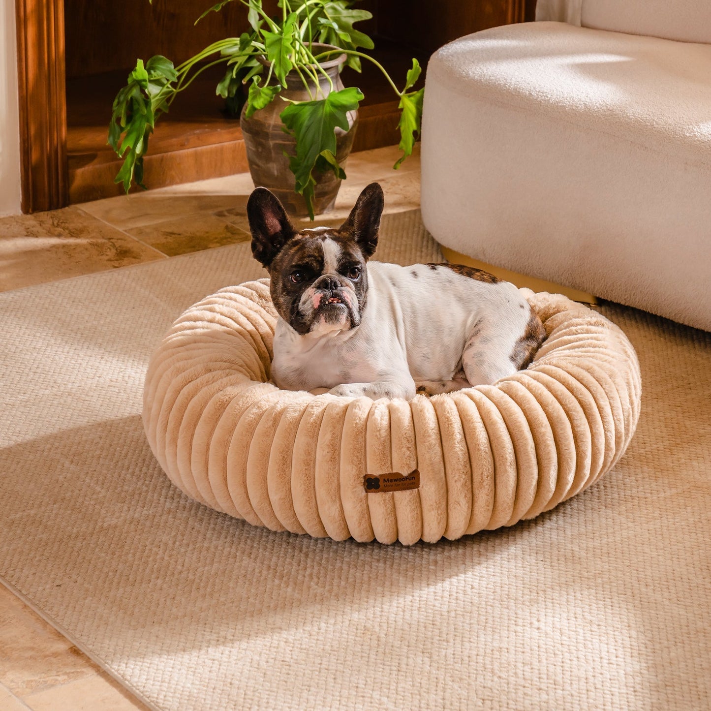 Aspen Fleece Cat & Dog Donut Bed